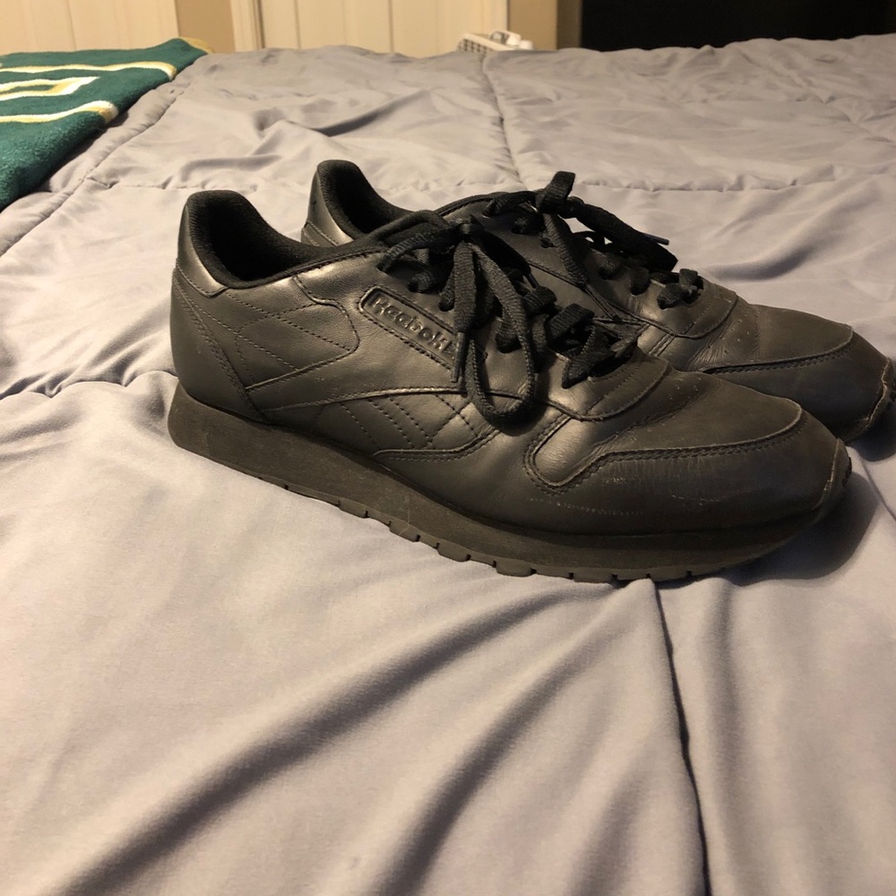 Reebox classic shoes size 11